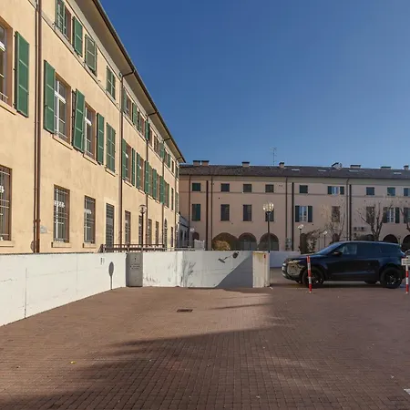 Dimora Storica Manfredini Nel Cuore Di 아파트
