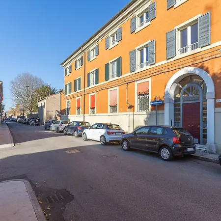 Apartmán Guesthost - Dimora Storica Manfredini Nel Cuore Di *