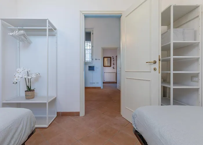 Guesthost - Dimora Storica Manfredini Nel Cuore Di * Ferrara