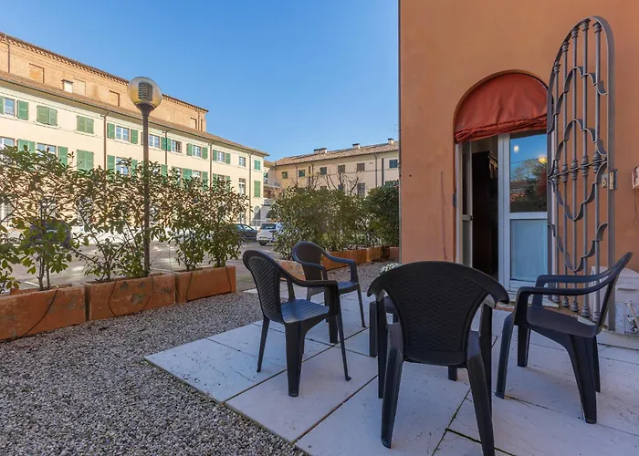 Apartament Guesthost - Dimora Storica Manfredini Nel Cuore Di Ferrara